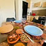 Διαμέρισμα Ma Terrasse Les Thermes Parking Wifi Un-sejour-a-part *