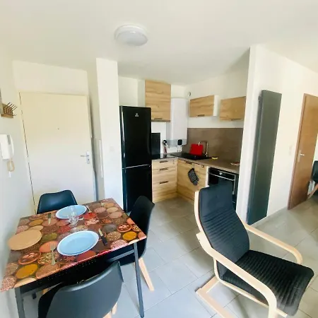 شقة Ma Terrasse Les Thermes Parking Wifi Un-sejour-a-part