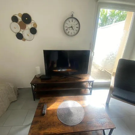 Διαμέρισμα Ma Terrasse Les Thermes Parking Wifi Un-sejour-a-part