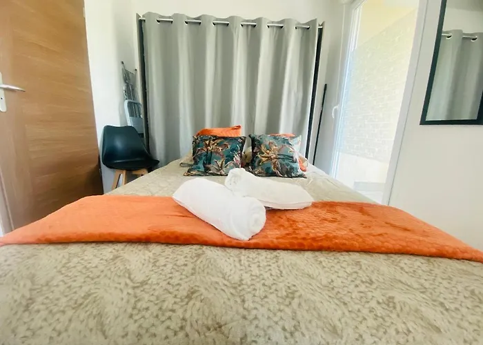 Ma Terrasse Les Thermes Parking Wifi Cityroom57 Appartement Clouange